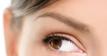 ขยายดวงตาให้กลม สวย เด่น ชัด! 4 เทคนิค เปลี่ยนลุคสาวตาเล็ก เป็นสาวตาโต eyelid-tools
