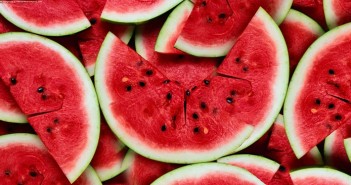 5 อาหาร ที่หลายคนยังยึดติดกับความเชื่อเดิมๆ ที่ผิด! watermelon