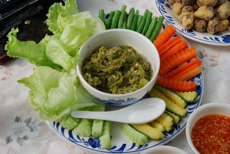 น้ำพริกหนุ่ม