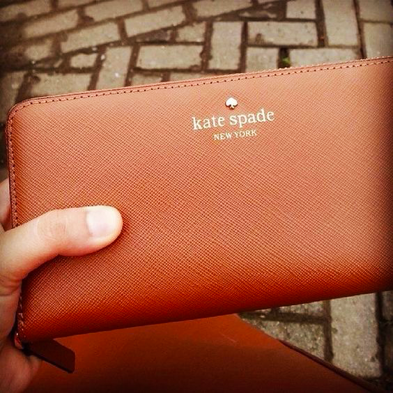 กระเป๋าสตางค์-kate-spade